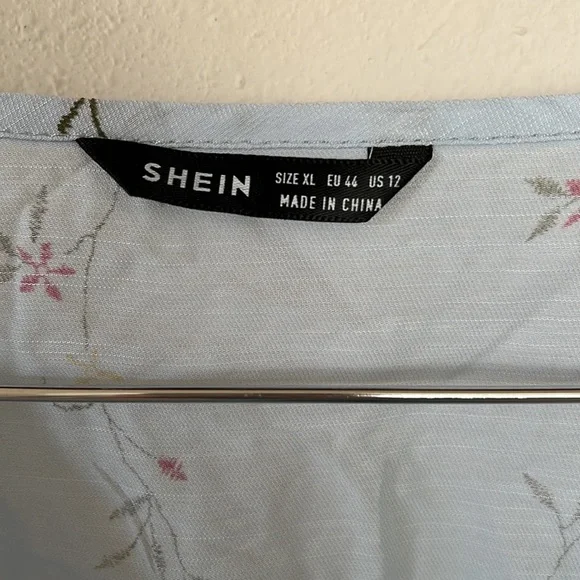 SHEIN Floral Long-Sleeve - Picture 7 of 13